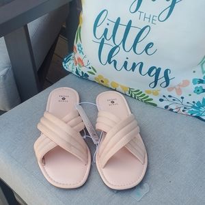 Shade & Shore NWT sandals